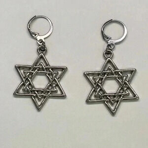 3 for $25/ Gunmetal Gray Star of Judea Earrings NEW